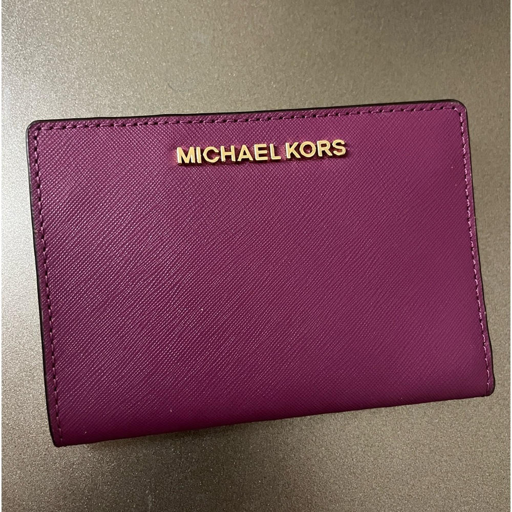 NWOT Michael Kors Women’s Wallet Purple-NWOT